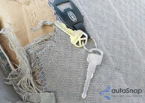 2004 Chevrolet Express z USA, uszkodzony, nr VIN 1GCGG25V941237676